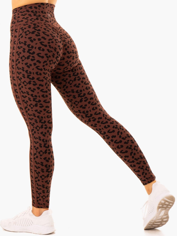 https://www.liftapparel.com.au/cdn/shop/products/evolution-high-waisted-scrunch-leggings-chocolate-leopard-clothing-ryderwear-584998_1000x1000_c9153420-2e41-4a22-95db-81783d80037f_800x.jpg?v=1646727231